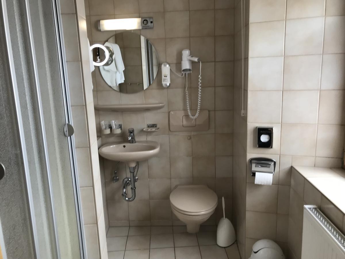 Gasthof Stern Hotel Грединг Екстериор снимка